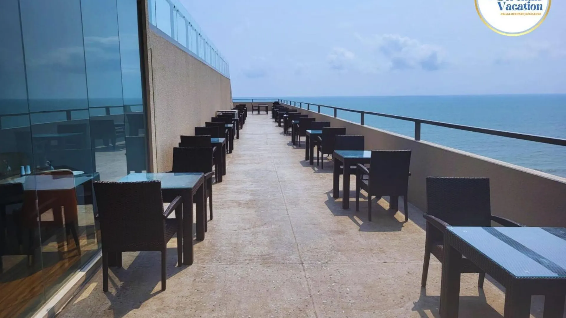 Negombo Ocean Breeze - Bliss On The Beach Luxury Apartments By Serendib Vacation 0*,  سريلانكا