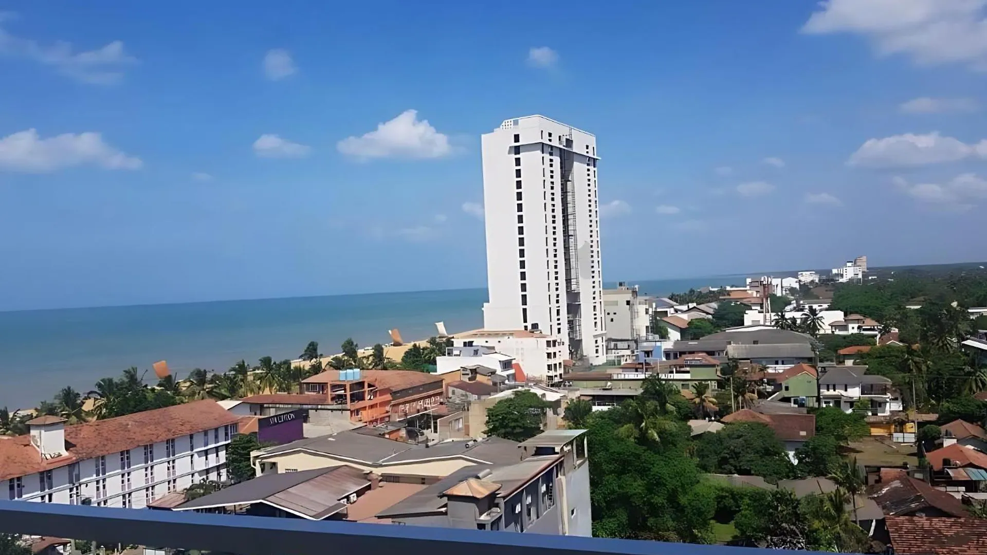 Negombo Ocean Breeze - Bliss On The Beach Luxury Apartments By Serendib Vacation