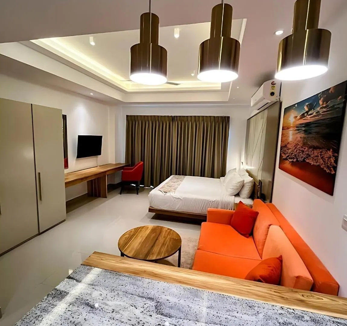 Negombo Ocean Breeze - Bliss On The Beach Luxury Apartments By Serendib Vacation 0*,  스리랑카