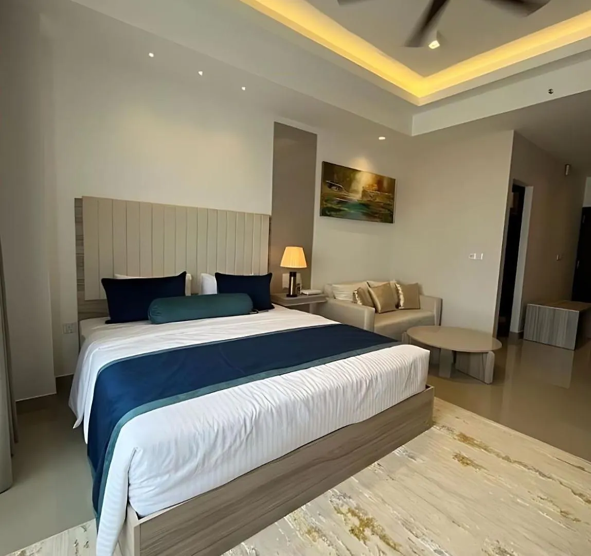 Negombo Ocean Breeze - Bliss On The Beach Luxury Apartments By Serendib Vacation