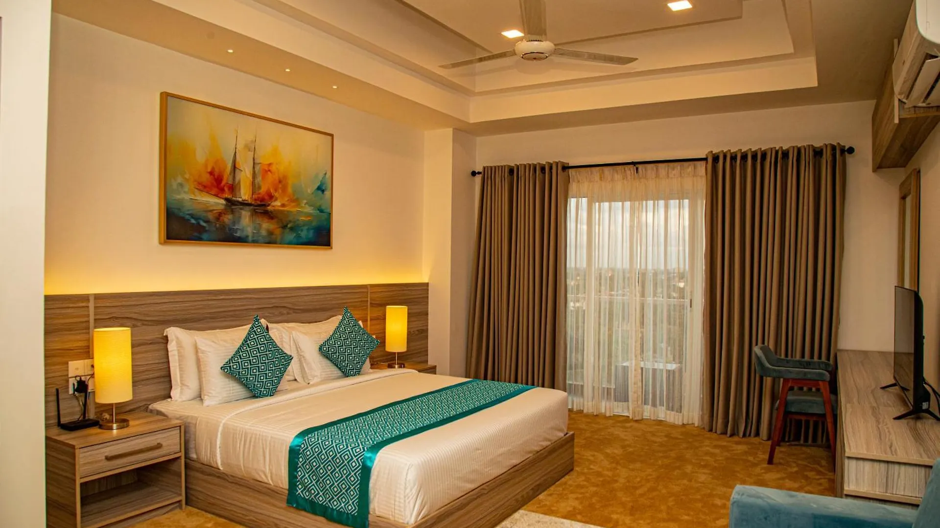 Negombo Ocean Breeze - Bliss On The Beach Luxury Apartments By Serendib Vacation