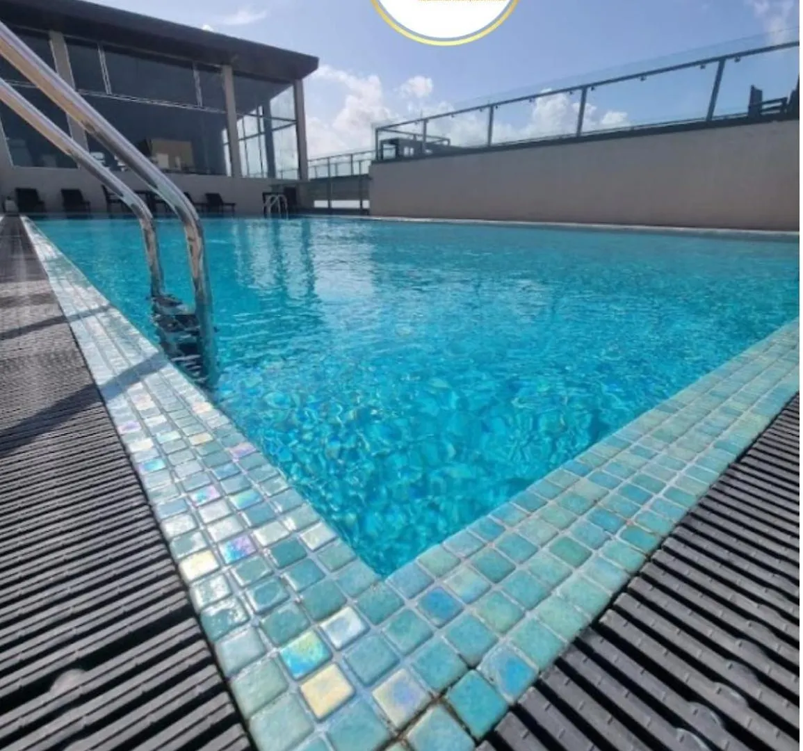 Negombo Ocean Breeze - Bliss On The Beach Luxury Apartments By Serendib Vacation Sri Lanka