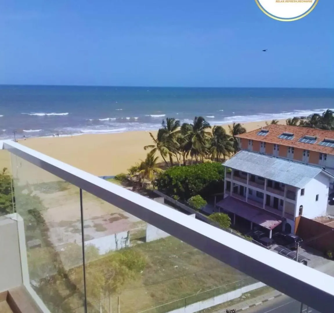 Negombo Ocean Breeze - Bliss On The Beach Luxury Apartments By Serendib Vacation